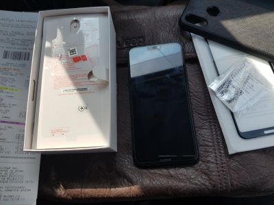 Лот: 12034705. Фото: 1. Huawei P20 lite 64/4гб чек гарантия. Смартфоны