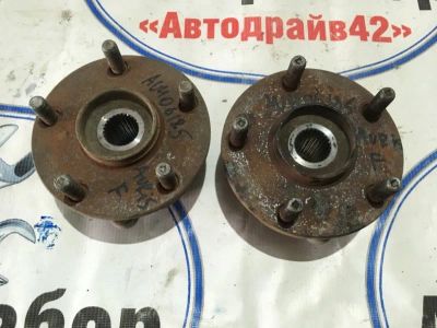 Лот: 21719700. Фото: 1. ступица toyota Auris E150. Двигатель и элементы двигателя