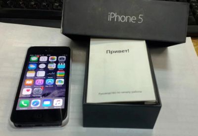 Лот: 10791619. Фото: 1. Iphone 5 черный 16Гб (смартфон... Смартфоны