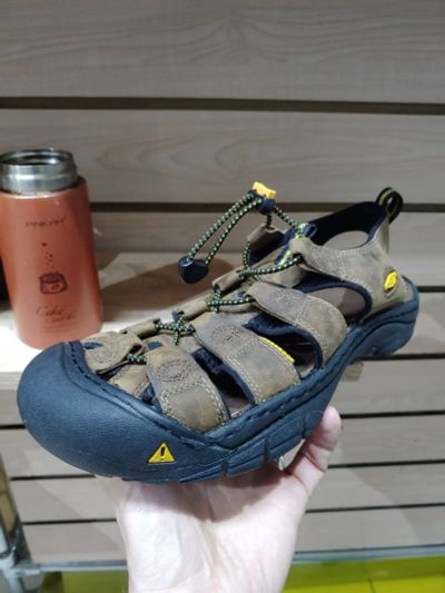Лот: 16192157. Фото: 1. сандалии Keen Newport. Кеды, кроссовки, слипоны