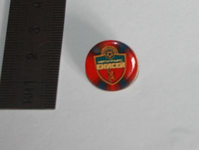 Лот: 25618051. Фото: 1. Значок: Футбольный клуб Металлург... Сувенирные