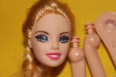 Лот: 13238987. Фото: 1. Голова ,руки и ноги от куклы Барби. Куклы и аксессуары