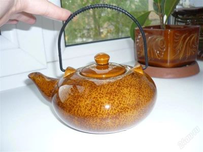 Лот: 971336. Фото: 1. красивый круглый чайничек. Кружки, стаканы, бокалы
