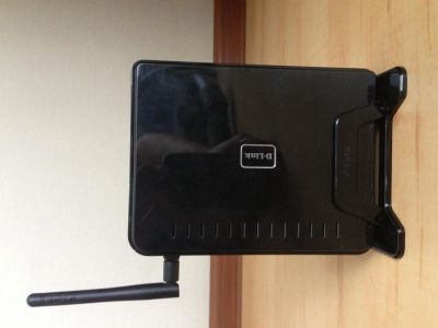 Лот: 3017899. Фото: 1. Роутер D-Link Dir-300. WiFi, Bluetooth адаптеры