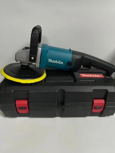 Лот: 20632673. Фото: 1. Полировочная машина Makita 9227CB... Электроинструмент