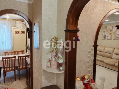Лот: 25286947. Фото: 1. 4-комн. квартира , Красноярск... Квартиры, студии