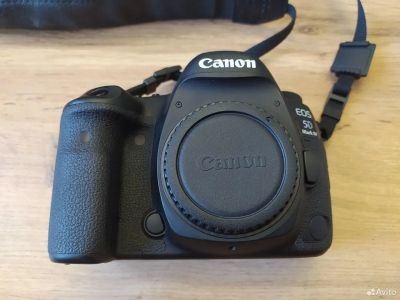 Лот: 19675627. Фото: 1. Зеркальный фотоаппарат Canon 5D... Цифровые зеркальные