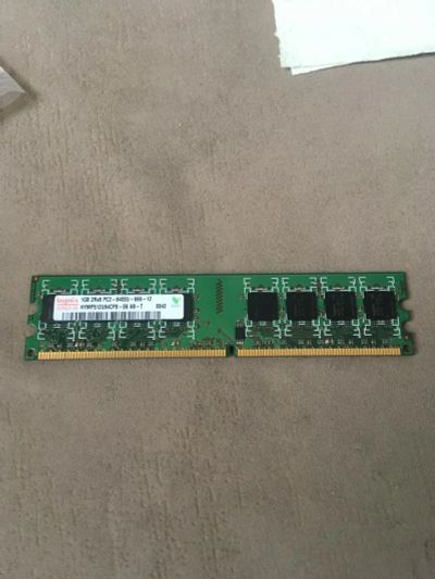 Лот: 11072078. Фото: 1. Hynix 1gb pc2-6400u-666-12 DDR2... Оперативная память