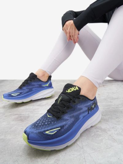 Лот: 23003523. Фото: 1. Кроссовки женские Hoka One One... Другое (одежда, обувь, галантерея)