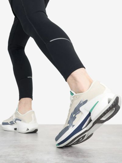 Лот: 25369002. Фото: 1. Кроссовки мужские Li-Ning Furious... Кеды, кроссовки, слипоны