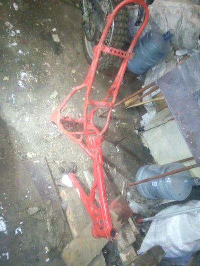 Лот: 15590515. Фото: 1. Рама yamaha serow 225 с птс. Запчасти