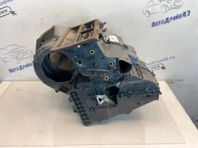 Лот: 22460163. Фото: 1. корпус мотора отопителя Ford Focus... Другое (автозапчасти)