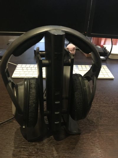 Лот: 16837474. Фото: 1. Продам беспроводные наушники Sennheiser... Наушники, гарнитуры