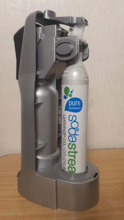 Лот: 13364795. Фото: 1. Сифон для газирования воды SodaStream... Чайники, кофемашины, кулеры