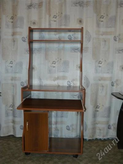 Лот: 2453417. Фото: 1. Компьютерный стол. Стойки и тумбы для аппаратуры