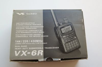 Лот: 16222029. Фото: 1. Рации Yaesu VX-6R (2 шт.). Рации, радиостанции