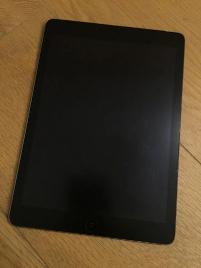 Лот: 8070970. Фото: 1. iPad Air 128GB LTE Space grey... Планшеты
