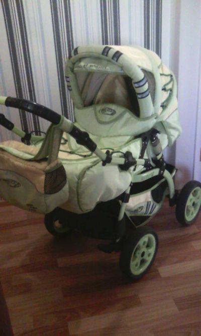 Лот: 6588560. Фото: 1. Детская коляска Hugo Aro Team. Коляски