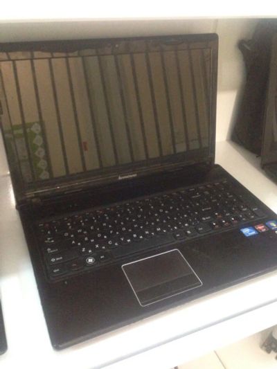 Лот: 8950179. Фото: 1. Ноутбук Lenovo G570. Ноутбуки