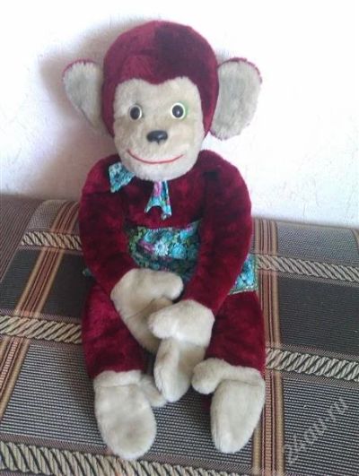 Лот: 1026641. Фото: 1. обезьяна мягкая. Мягкие