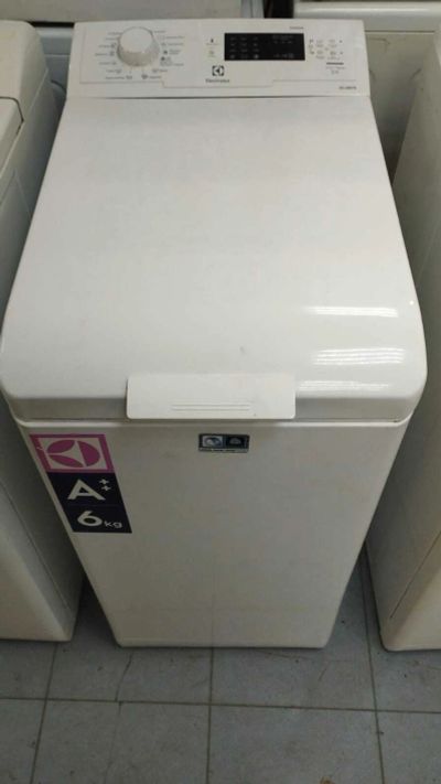 Лот: 25512636. Фото: 1. Стиральная машина Electrolux EWT0862IFW... Запчасти для остальной бытовой техники