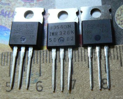 Лот: 13252696. Фото: 1. Полевой транзистор, ключ IRF9540N... Транзисторы