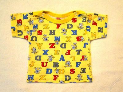 Лот: 1384654. Фото: 1. Новая яркая и красивая футболочка... Ползунки, распашонки, слипы