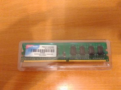 Лот: 9084075. Фото: 1. Память 1 Gb PC-2 6400 CL5. Оперативная память