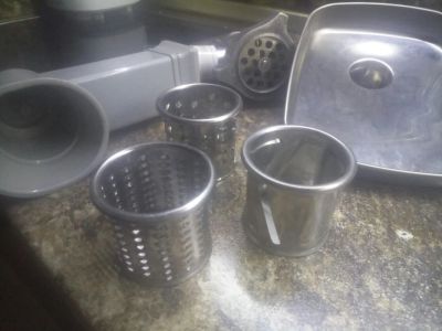 Лот: 19065323. Фото: 1. Мощная Мясорубка bosch FD 9502... Кухонная