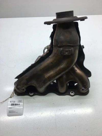 Лот: 20376337. Фото: 1. Коллектор выпускной Mitsubishi... Двигатель и элементы двигателя