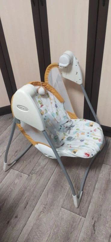Лот: 17008941. Фото: 1. Качели детские Graco. Ходунки, прыгунки, качели