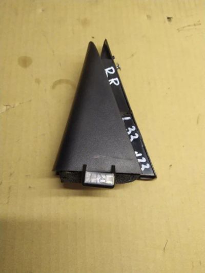 Лот: 21397659. Фото: 1. уголок двери Nissan Teana L33. Двигатель и элементы двигателя