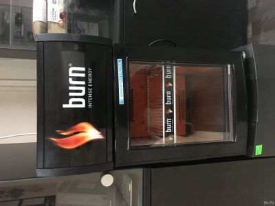 Лот: 13348852. Фото: 1. Мини холодильник Burn. Холодильники, морозильные камеры