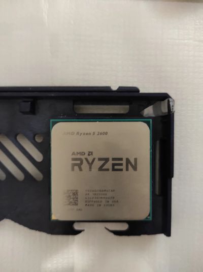 Лот: 17573163. Фото: 1. Процессор AMD Ryzen 5 2600. Процессоры