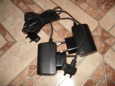 Лот: 839959. Фото: 1. SonyEricsson K700 оригинальное... Зарядные устройства, блоки питания, адаптеры сетевые для смартфонов