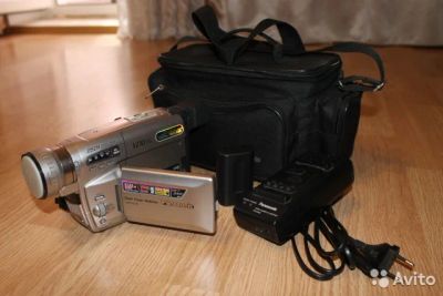 Лот: 8102415. Фото: 1. Panasonic NV-VZ 10, VHS-C,камера. Видеокамеры