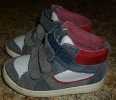 Лот: 4201098. Фото: 1. Кроссовки ZARA 23 размер. Кеды, кроссовки