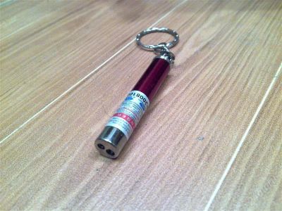 Лот: 1200153. Фото: 1. Указка лазерная с фонариком красная. Разное