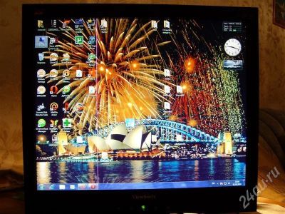 Лот: 546307. Фото: 1. ЖК Монитор 17 дюймов ViewSonic... ЖК-мониторы