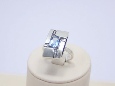 Лот: 15178362. Фото: 1. СЕРЕБРЯНОЕ КОЛЬЦО 4,60 ГРАММ. Кольца, перстни