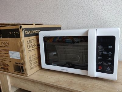 Лот: 13715278. Фото: 1. Микроволновка Daewoo KOR-81RZ. Микроволновки, мини-печи