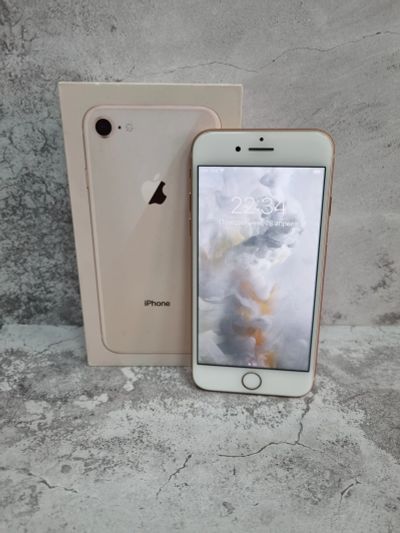Лот: 18931849. Фото: 1. iPhone 8 64Gb Gold. Смартфоны