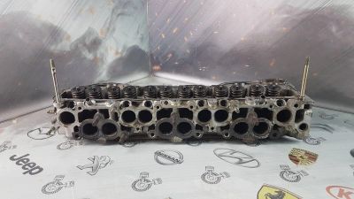 Лот: 23585286. Фото: 1. Головка блока цилиндров Toyota... Двигатель и элементы двигателя