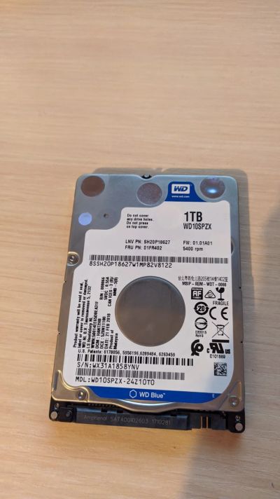 Лот: 16558387. Фото: 1. 1 ТБ Жесткий диск WD Blue [WD10SPZX... Жёсткие диски (HDD)