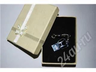 Лот: 277799. Фото: 1. Флэшка 4GB. Другое (периферия)