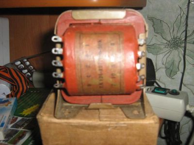 Лот: 3230220. Фото: 1. трансформатор та124-127/220-50. Трансформаторы, катушки