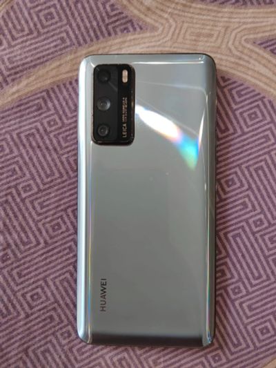 Лот: 18790790. Фото: 1. Huawei P40 не pro. Смартфоны