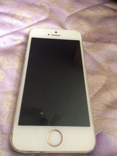 Лот: 9163997. Фото: 1. iphone 5s 32gb. Смартфоны