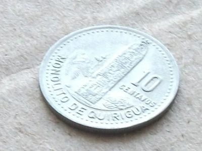 Лот: 13066139. Фото: 1. Монета 10 центаво Гватемала 1988... Америка