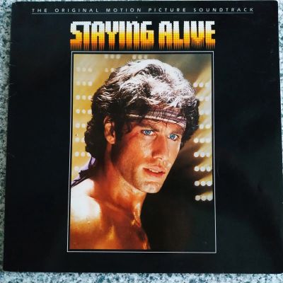 Лот: 20238376. Фото: 1. LP ● BEE GEES ● Staying Alive... Аудиозаписи